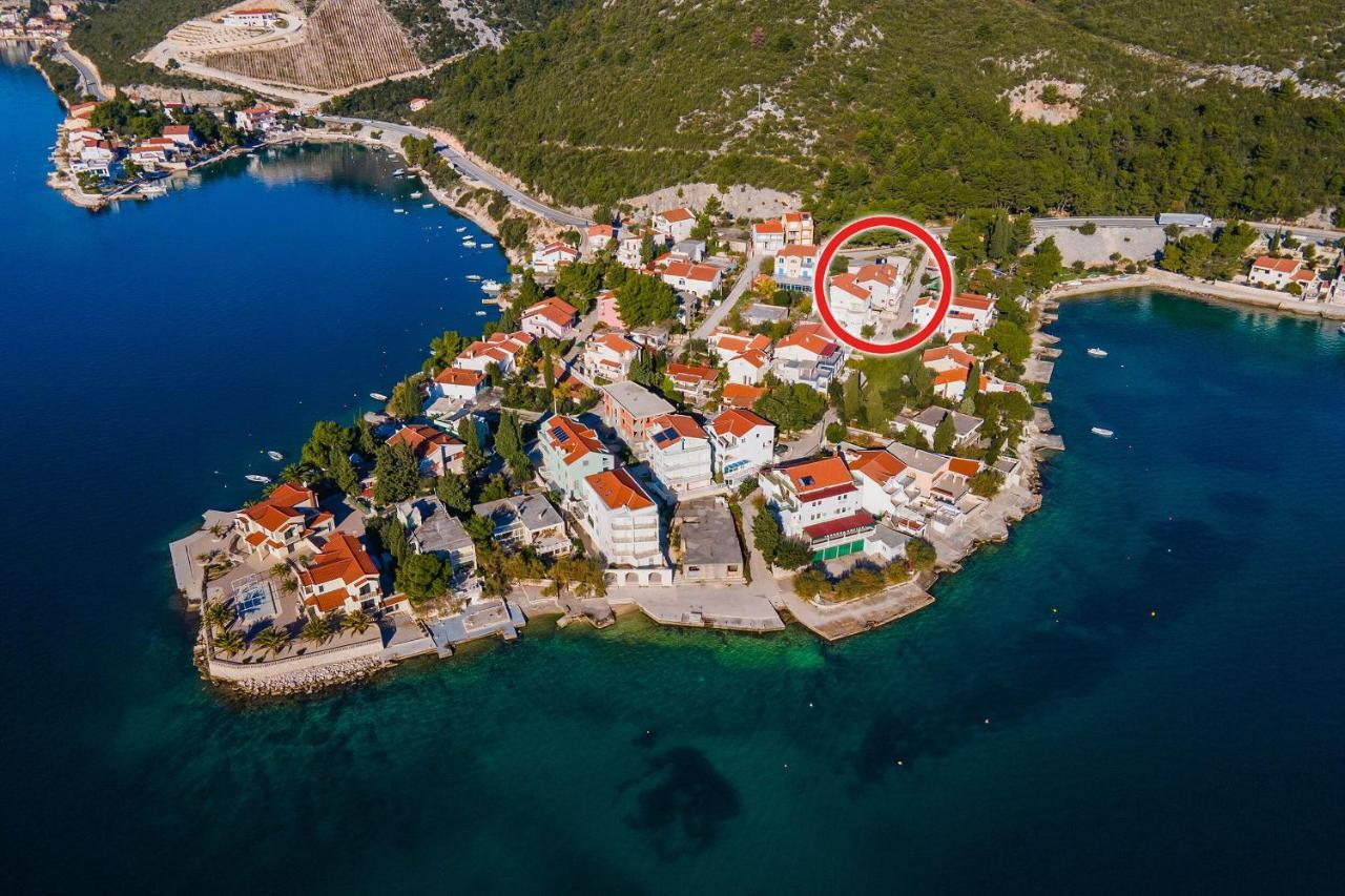 Apartments Zdravko Klek Exteriör bild